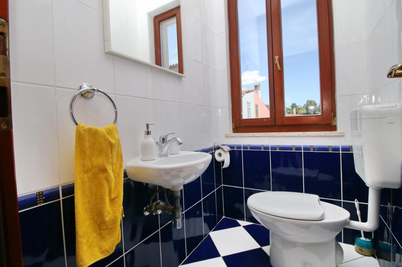 Polo Apartments Ровинь Экстерьер фото