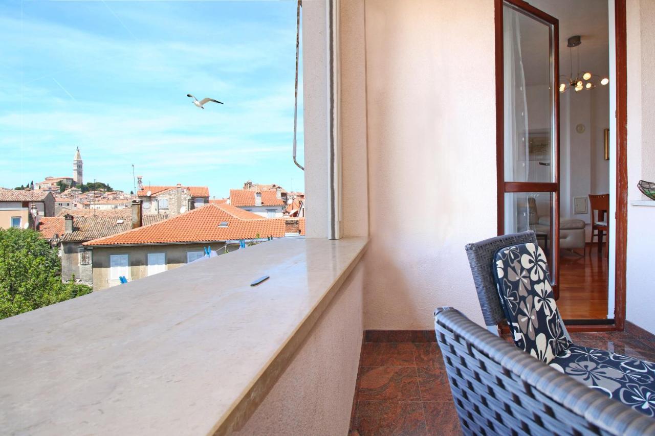 Polo Apartments Ровинь Экстерьер фото